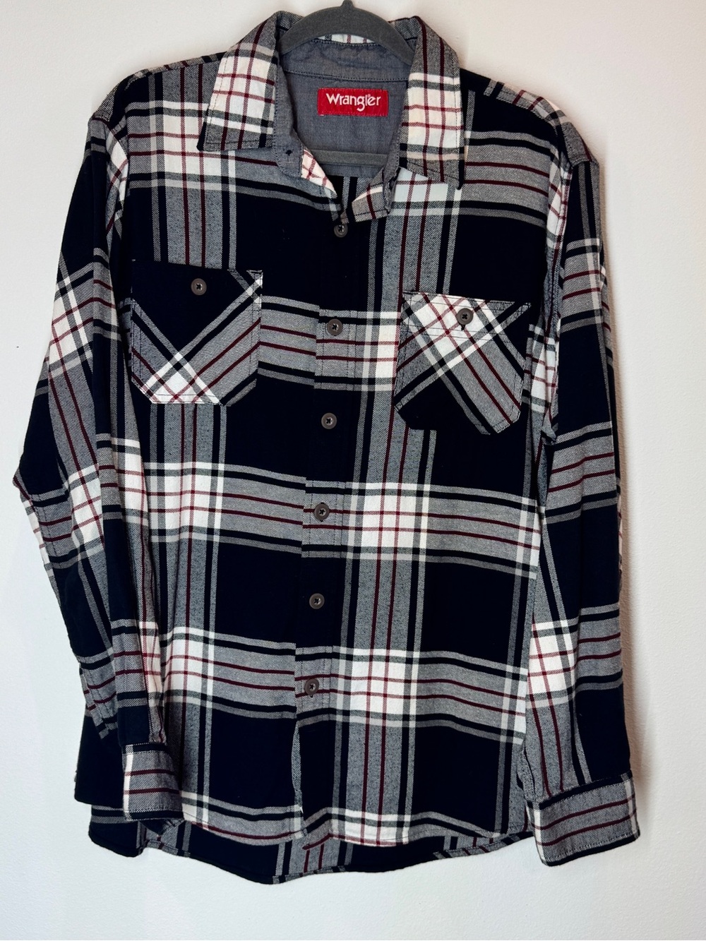 Wrangler Black, White & Gray Plaid Button-Down Shirt